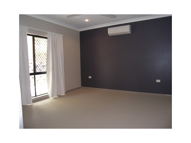 64 Roberts Drive, Ble Water  Estate, Trinity Park QLD 4879