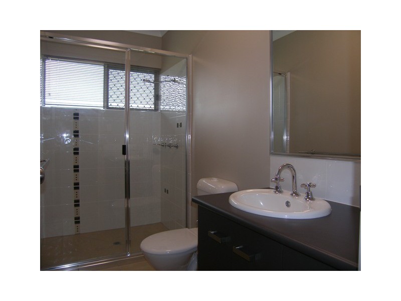 9 Taffles Street, Redlynch QLD 4870