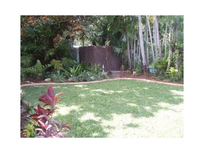 32 Derby Street, Yorkeys Knob QLD 4878