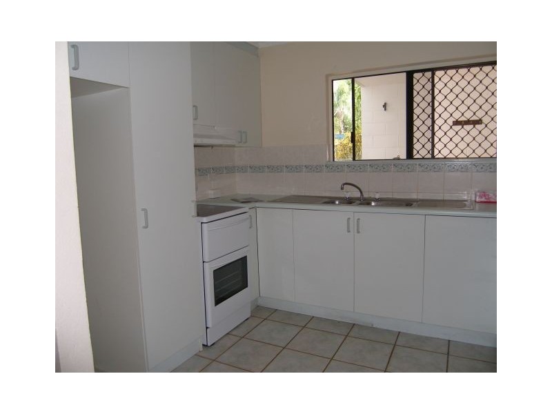 1/22 Rutherford Street, Yorkeys Knob QLD 4878