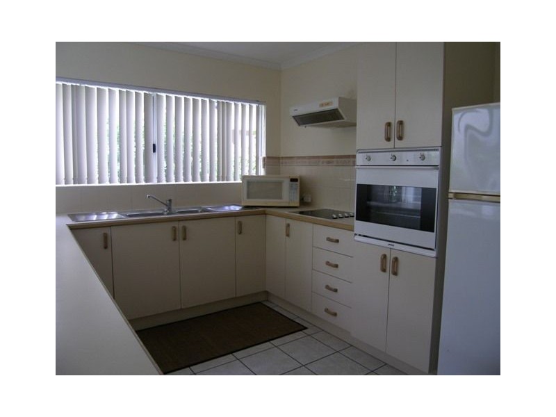 6/70 Cedar Road, Palm Cove QLD 4879