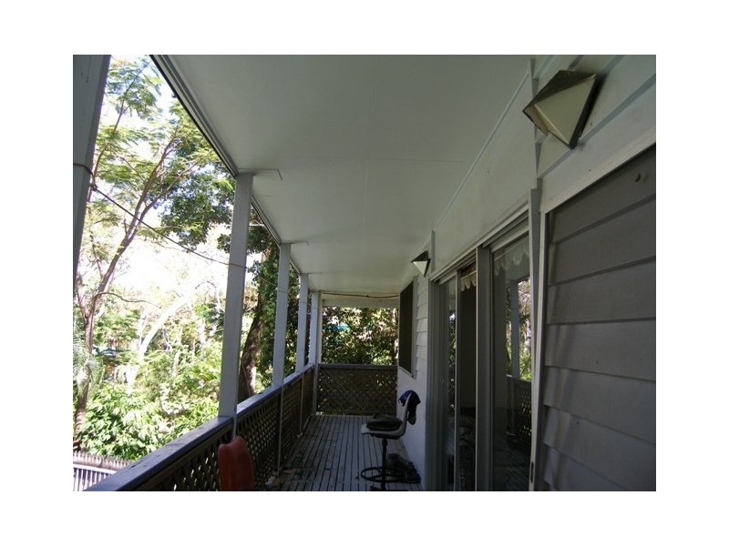 25 Moore Street, Trinity Beach QLD 4879