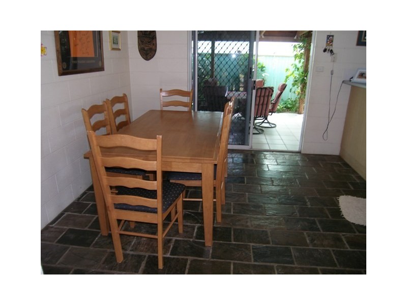 41 Baronia Crescent, Holloways Beach QLD 4878