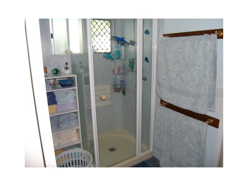 2/5 Tristania Street, Holloways Beach QLD 4878
