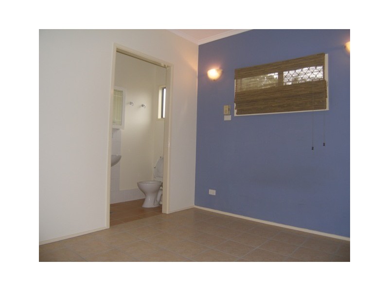 9 Salwood Close, Holloways Beach QLD 4878