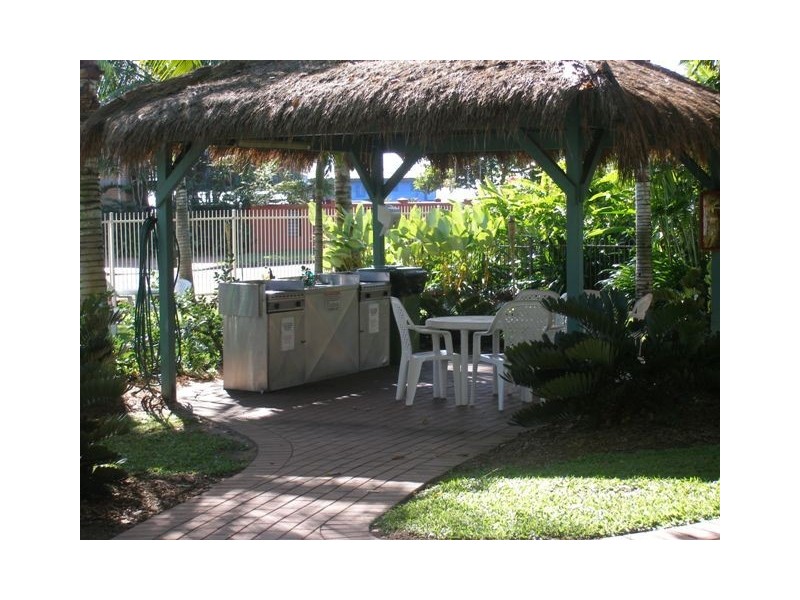 5/129 Oleander Street, Holloways Beach QLD 4878