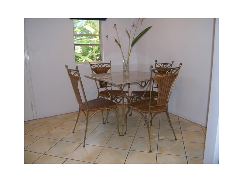 5/129 Oleander Street, Holloways Beach QLD 4878