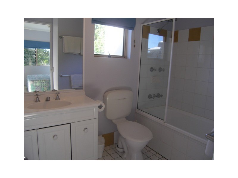 5/129 Oleander Street, Holloways Beach QLD 4878