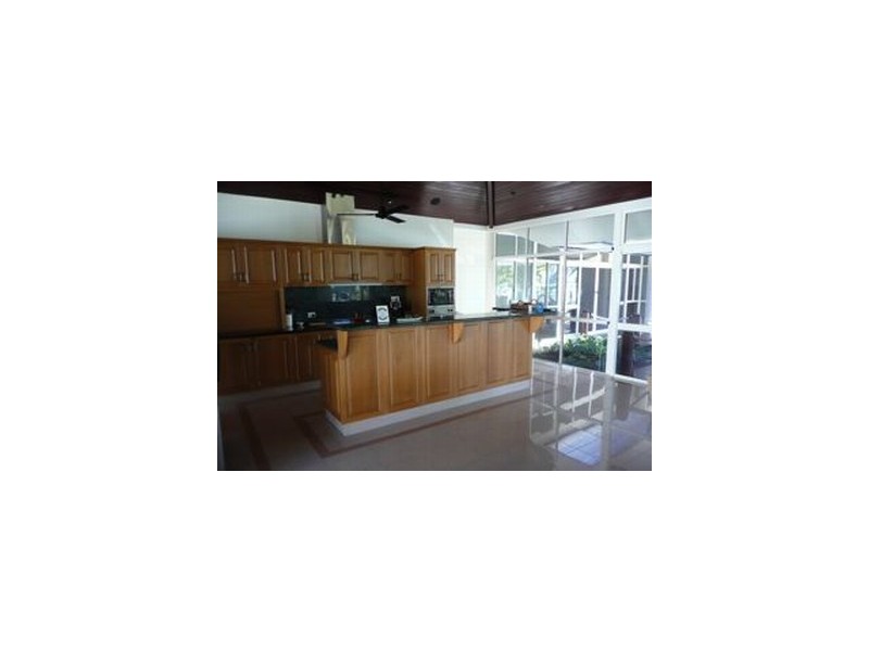 99 Keith Williams Drive, Cairns QLD 4870