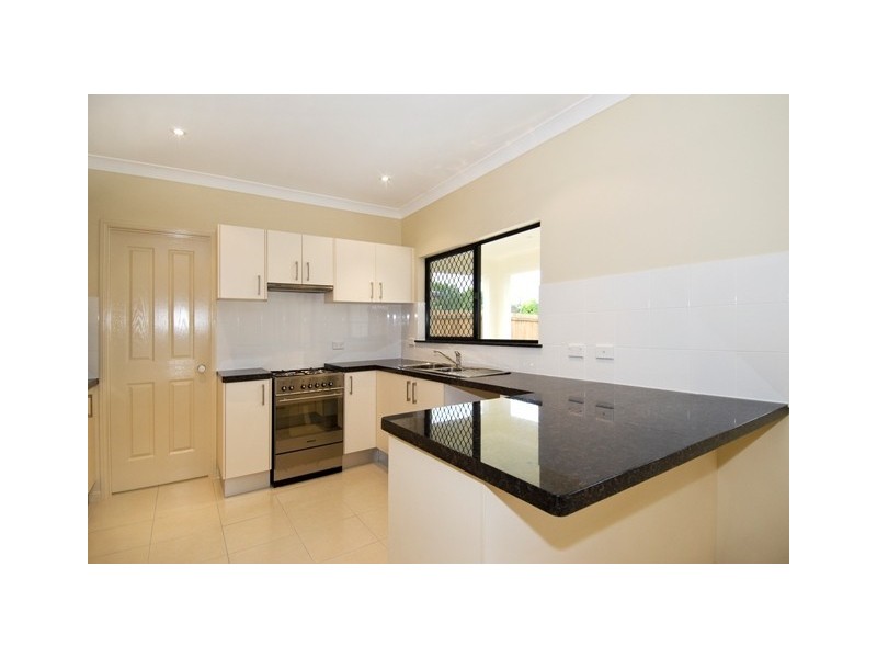 Norfolk Street, Holloways Beach QLD 4878