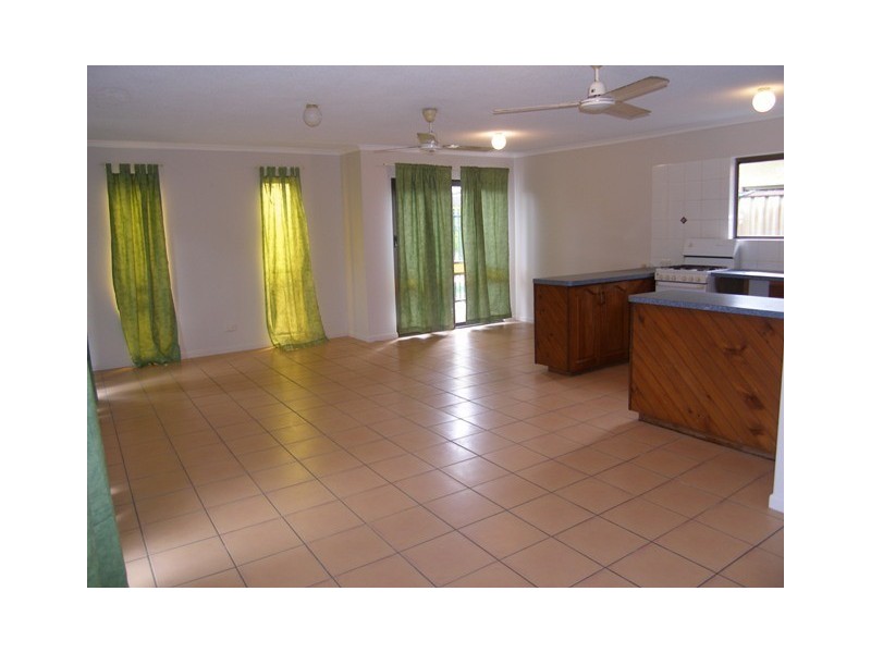 50 Bamboo Street, Holloways Beach QLD 4878