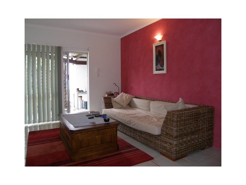 8/57-61 Bamboo Street, Holloways Beach QLD 4878