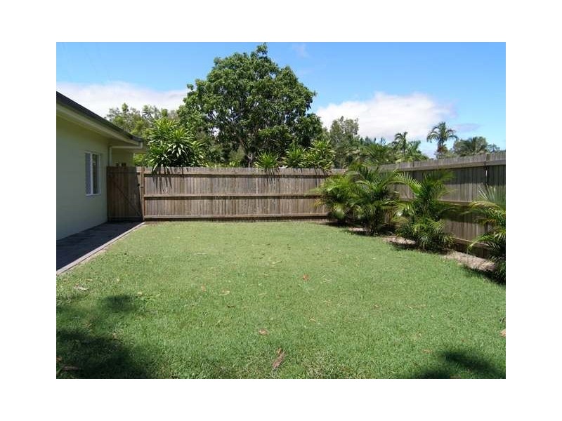 87 Baronia Crescent, Holloways Beach QLD 4878