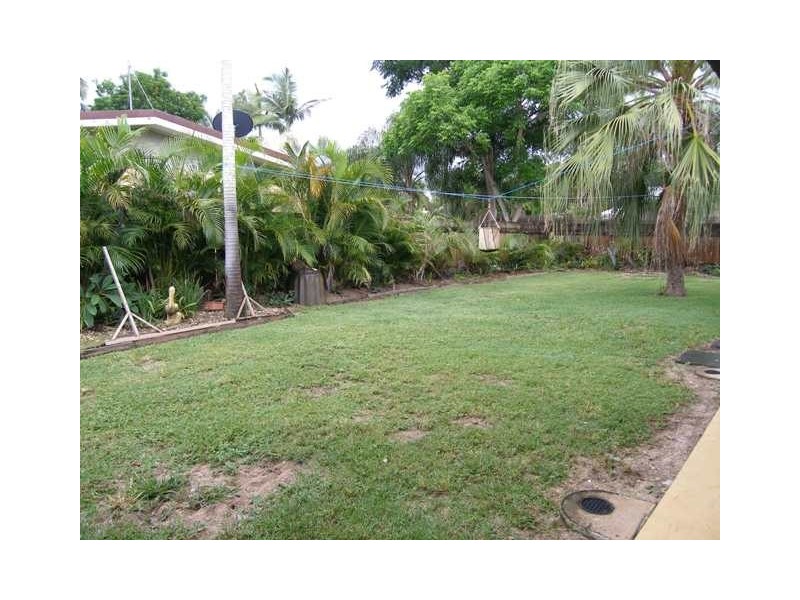 52 Oleander, Holloways Beach QLD 4878