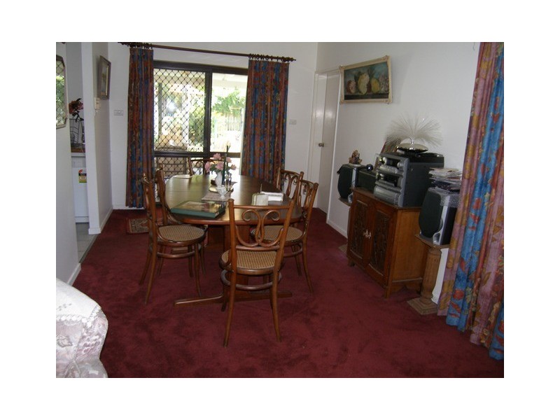 8 Magnolia Street, Holloways Beach QLD 4878