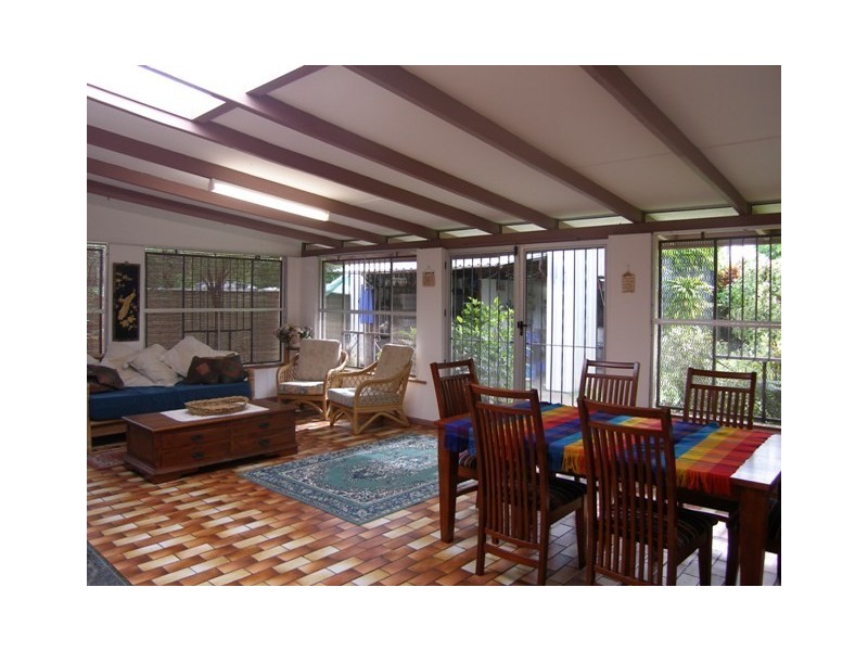 40 Oleander Street, Holloways Beach QLD 4878