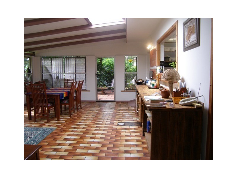 40 Oleander Street, Holloways Beach QLD 4878