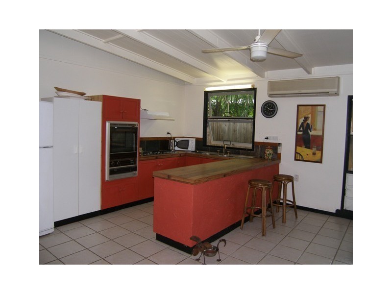 22 Best Street, Yorkeys Knob QLD 4878