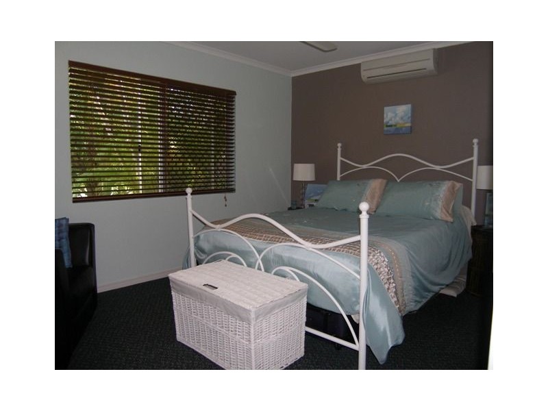 2a/39 Lae Street, Trinity Beach QLD 4879
