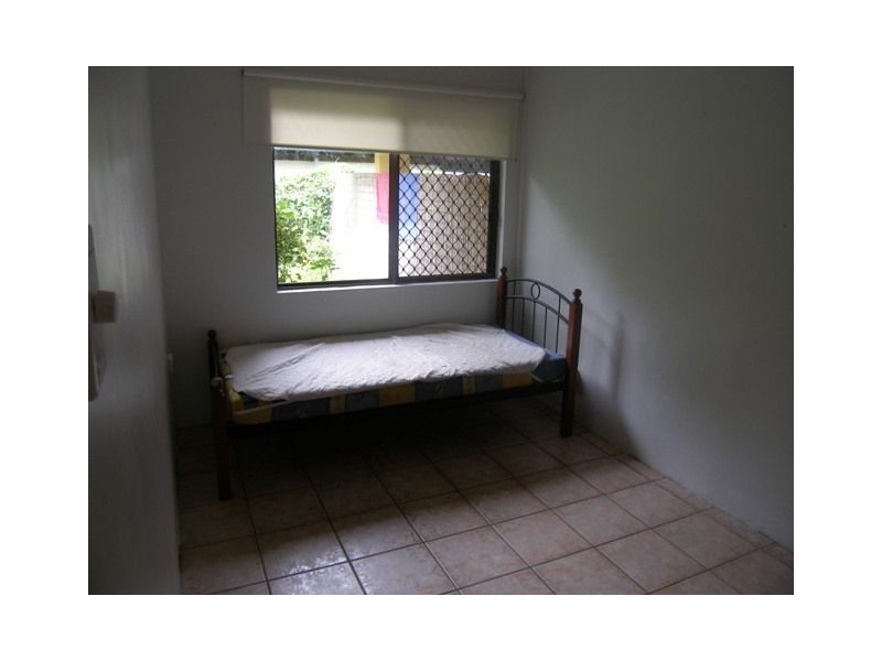 1/8 Jacaranda Street, Holloways Beach QLD 4878