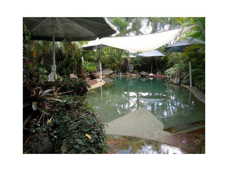 1/21 Caribbean Street, Holloways Beach QLD 4878