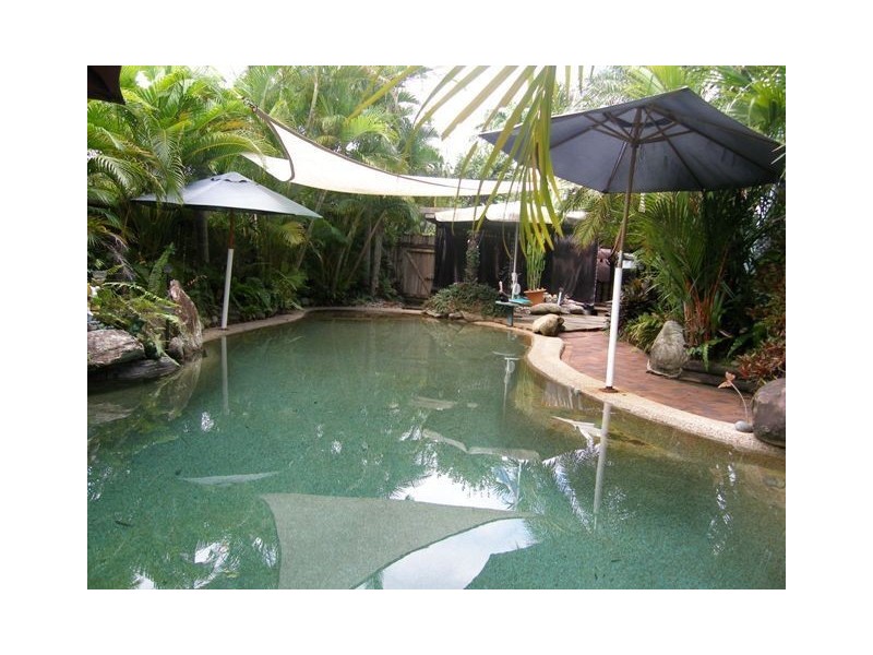 1/21 Caribbean Street, Holloways Beach QLD 4878