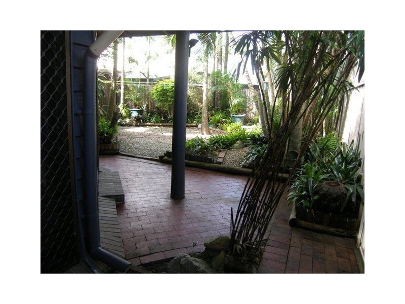 1/21 Caribbean Street, Holloways Beach QLD 4878