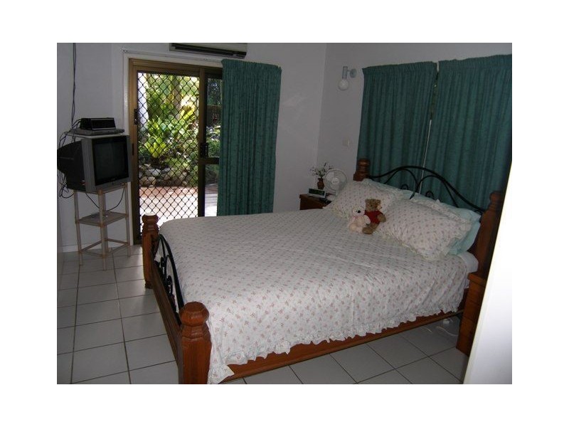 1/21 Caribbean Street, Holloways Beach QLD 4878