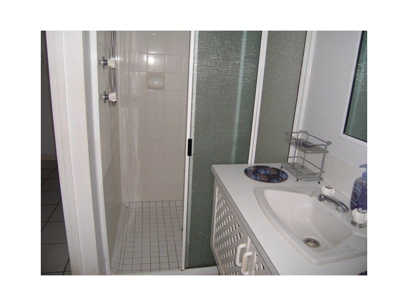 1/21 Caribbean Street, Holloways Beach QLD 4878