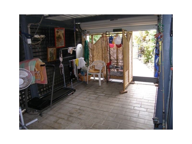 1/21 Caribbean Street, Holloways Beach QLD 4878