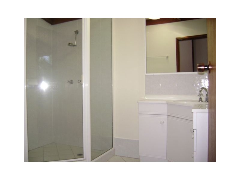 26 Maple Street, Holloways Beach QLD 4878