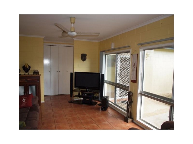 4 Tryal Street, Bentley Park QLD 4869