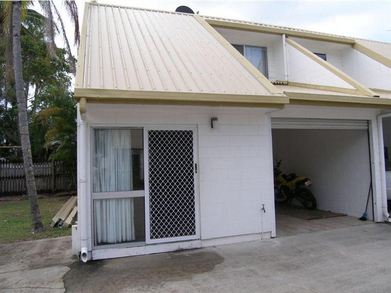 1/8-10 Alamanda, Holloways Beach QLD 4878