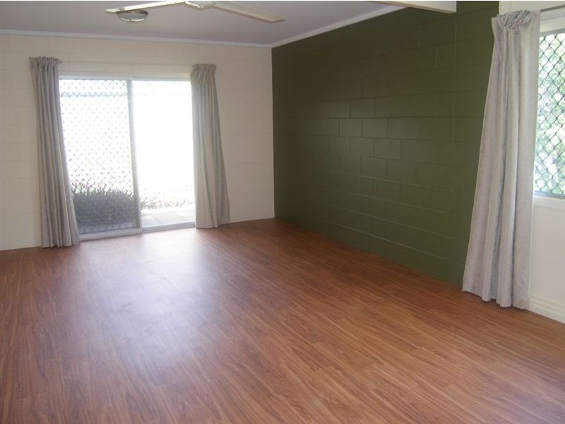 1/5 Bamboo, Holloways Beach QLD 4878