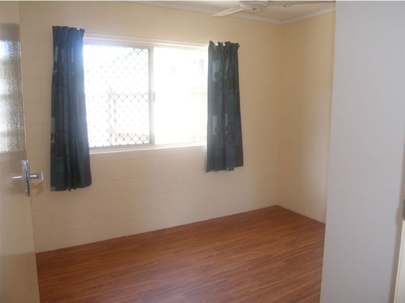 1/5 Bamboo, Holloways Beach QLD 4878
