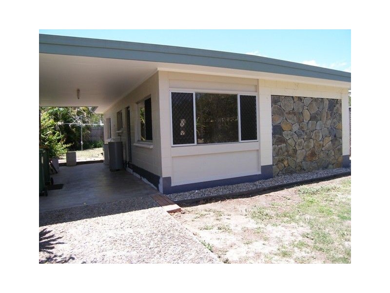 1/5 Bamboo, Holloways Beach QLD 4878