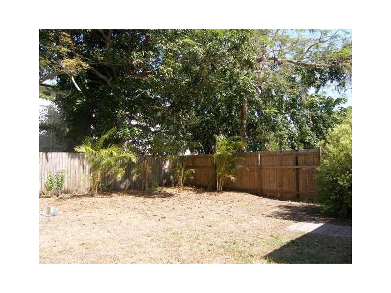 112 A Wistaria, Holloways Beach QLD 4878