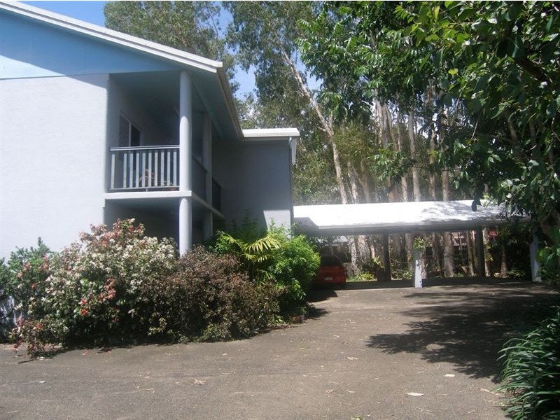 2/31 Bamboo, Holloways Beach QLD 4878