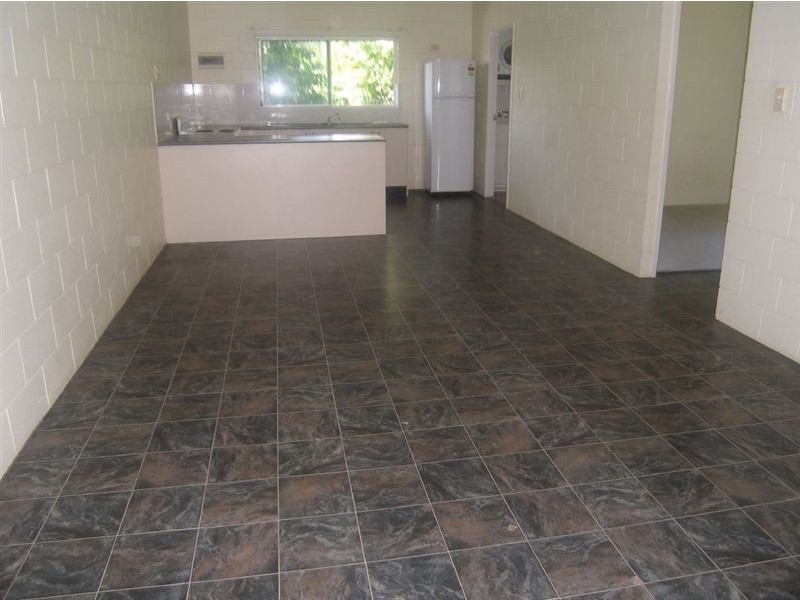 2/31 Bamboo, Holloways Beach QLD 4878