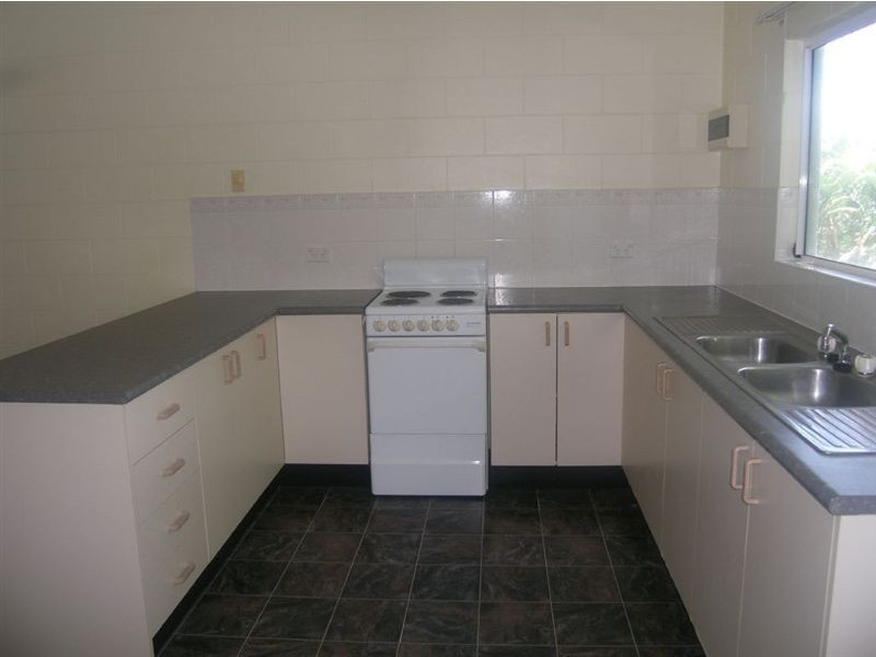 2/31 Bamboo, Holloways Beach QLD 4878