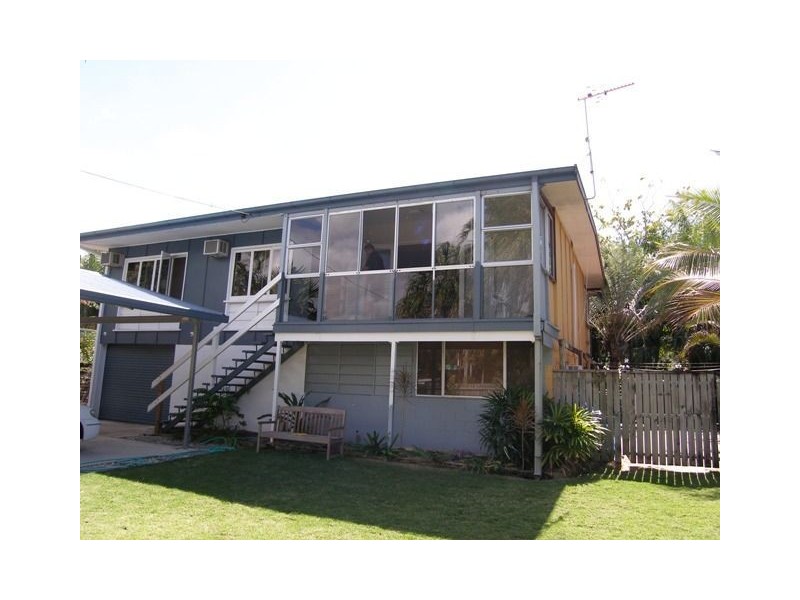 12 Guava, Holloways Beach QLD 4878