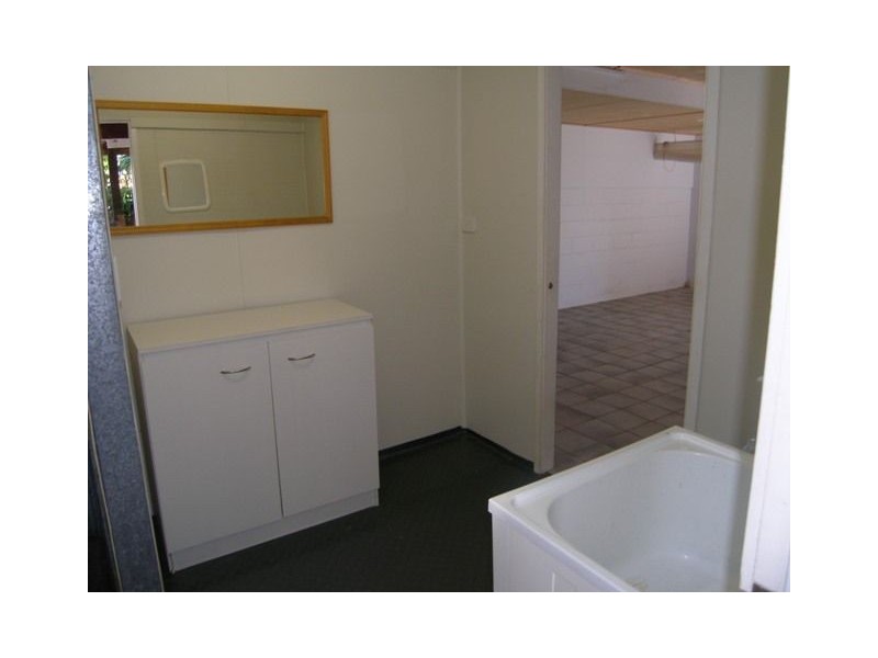 12 Guava, Holloways Beach QLD 4878