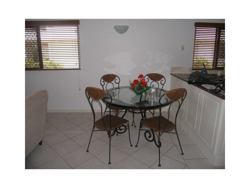 16/293 The Esplanade, Cairns North QLD 4870