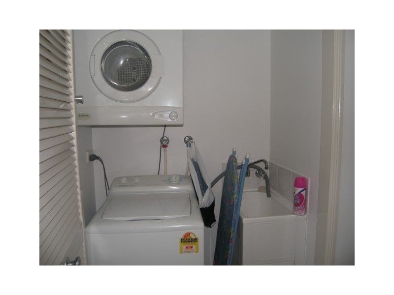 16/293 The Esplanade, Cairns North QLD 4870