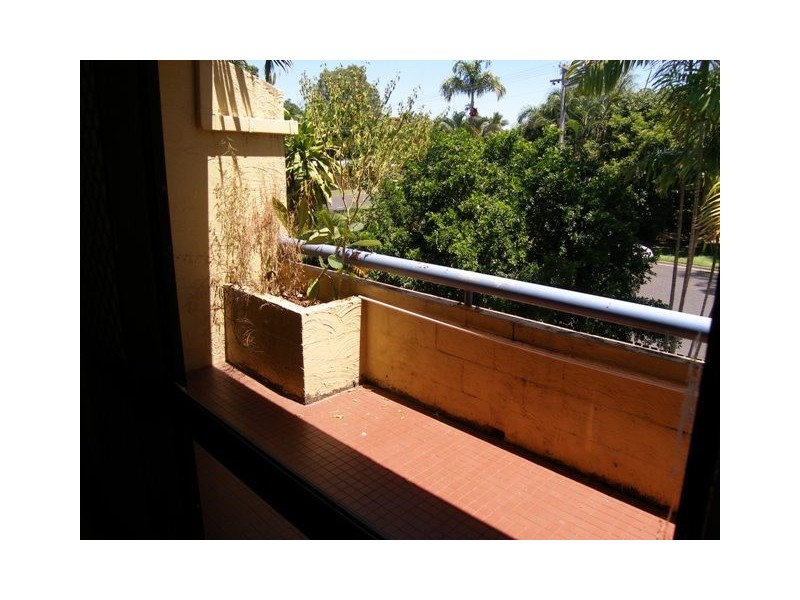 10/20-24 Palm Street, Holloways Beach QLD 4878