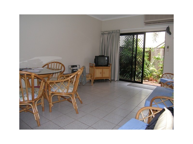 3/21 Hibiscus Lane, Holloways Beach QLD 4878