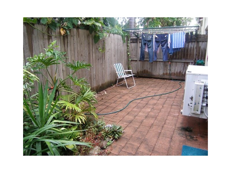 3/21 Hibiscus Lane, Holloways Beach QLD 4878