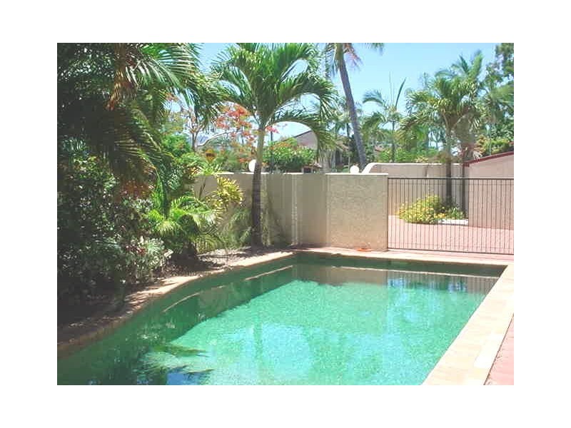 3/21 Hibiscus Lane, Holloways Beach QLD 4878