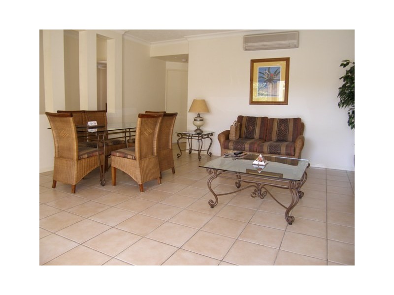 509/1 Greenslopes Street, Cairns North QLD 4870