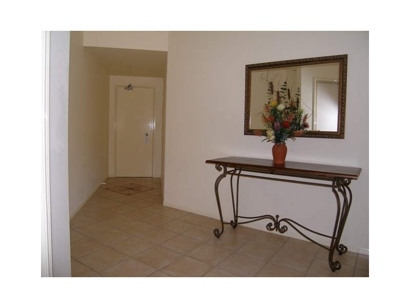 509/1 Greenslopes Street, Cairns North QLD 4870